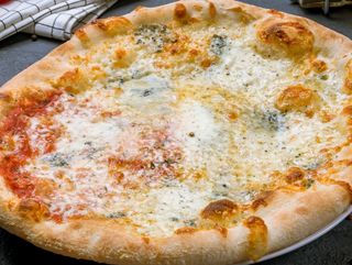 pizza 4 quesos sin gluten