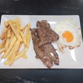 Plato combinado de ternera