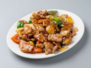 Pollo Con Bambú Y Setas Chinas