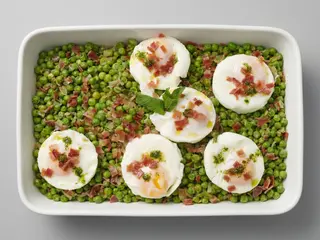 Pèsols amb pernil