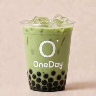 Matcha bubble tea