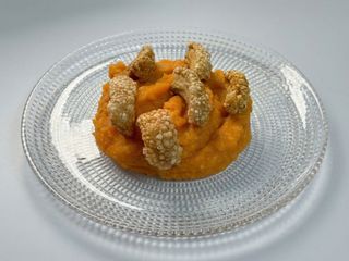 Ración De Patatas Revolconas