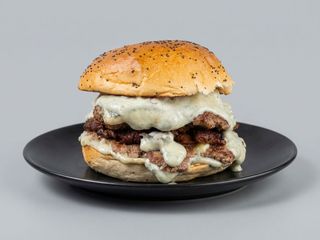 HASH SMASH BURGER+PATATAS FRITAS