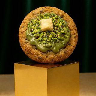 Dubai Chocolate (pistacho cookie)