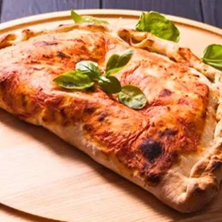 Calzone Classico