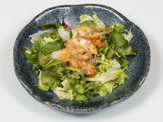 8 Karrage, pollo sazonado y frito al estilo Japonés