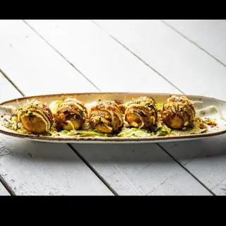 5.Takoyaki (bolitas de pulpo a la plancha)