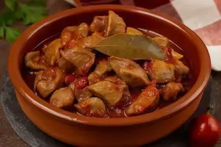 Pollo Chat