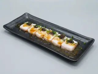 Sashimi Pez Mantequilla (4 Pzs.)