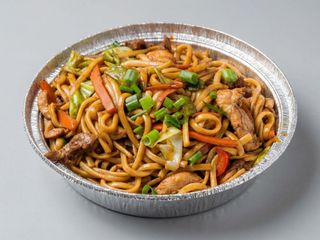 50. Tallarines Tres Delicias