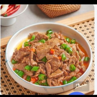 711. Ternera con salsa picante