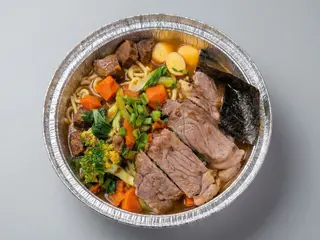 Ramen de ternera con salsa china