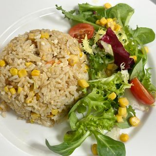 ARROZ FRITO CON GAMBAS