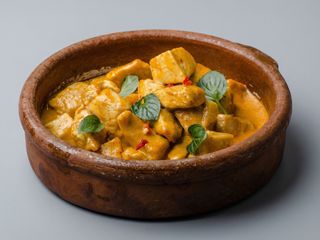 Tapa De Pollo Al Curry