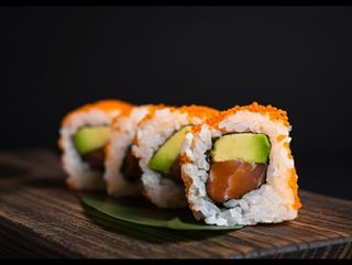 California salmon roll (8uds)