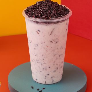 Té con leche y arroz negro con mochi (700 Ml.)