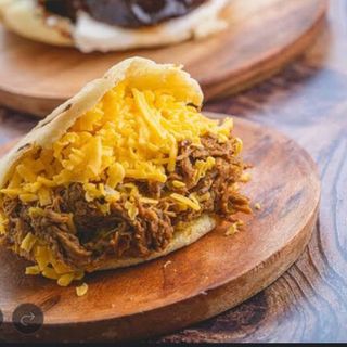 Arepa Pelua