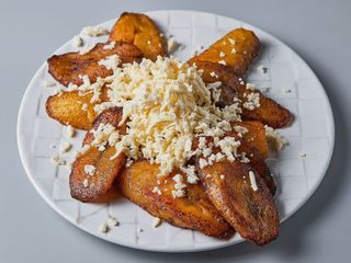 Tajadas con queso