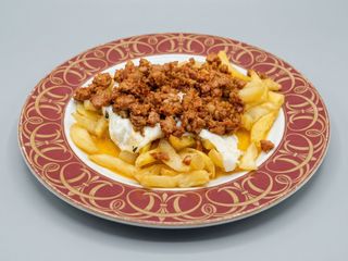 Huevos Rotos Con Picadillo De Matanza