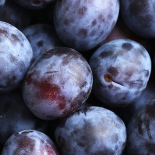 Ciruela Morada (1Kg)