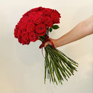 Ramo de 101 Rosas Rojas 	San Valentín "Prohibido"