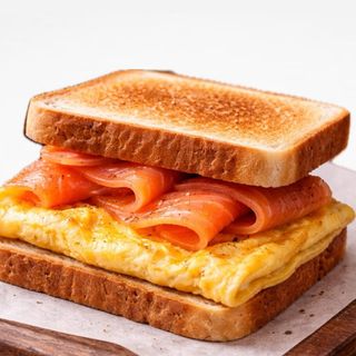 SÁNDWICH SALMÓN