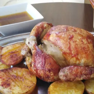 Pollo Asado  con patatas horno 300g