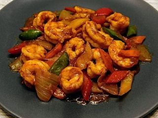 Gambas salteadas con verduras