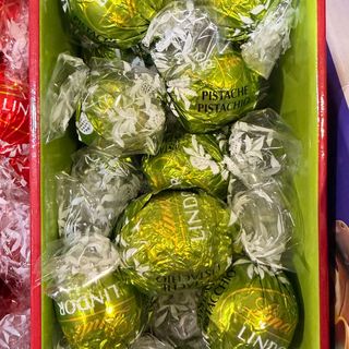 Bombones lindor pistacho