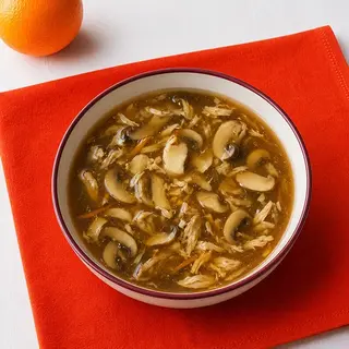 Sopa de Pollo con Champiñones