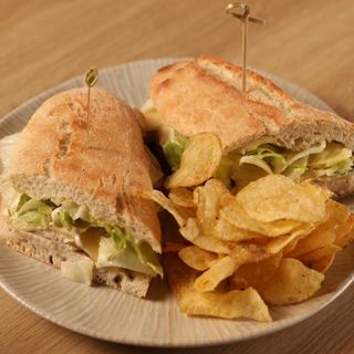 Panini Chicken Cesar's- 23 CM.