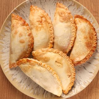Empanadas Argentinas (6 unidades)