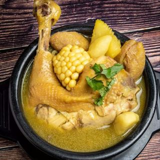 SANCOCHO  DE GALLINA 