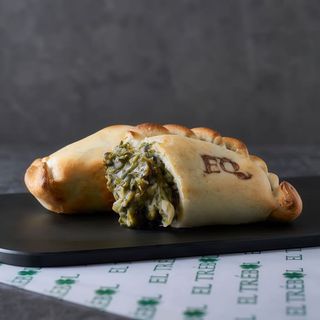 Emp. Espinaca y Queso