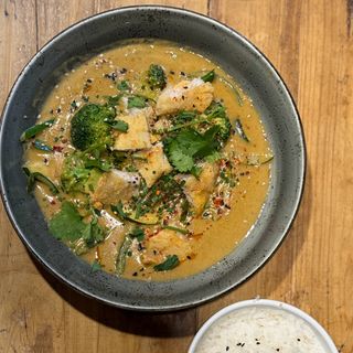 Curry amarillo de Pescado