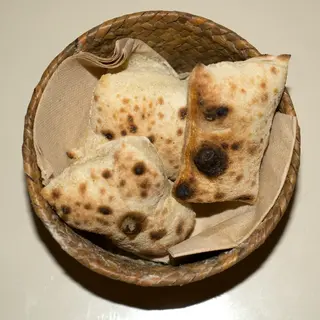 Cesta de Pan de La Piazza