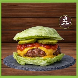 Burger Keto Cheese (257 Cal, 31g proteínas, 2,60g carbohidratos, 13g grasas)