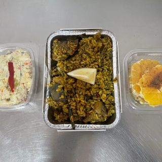 Menú: Paella de pollo con alachofa