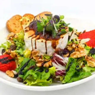 Ensalada de queso de cabra