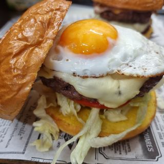Hamburguesa Completa