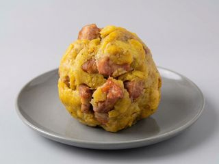 Bolón De Maduro Mixto