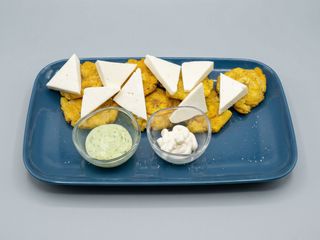 Patacón Con Queso (Porción)