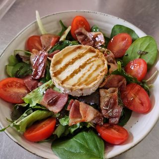 ENSALADA QUESO CABRA