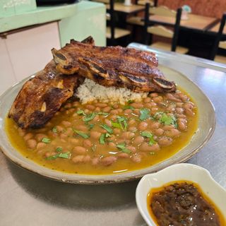 CHURRASCO CON ARROZ Y MENESTRA