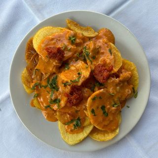 PATATAS BELLVER CON SOBRASADA
