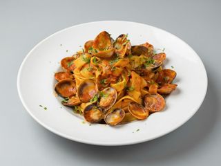 Tagliatelle Al Vongole
