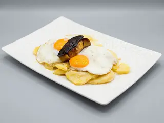 Huevos Rotos Con Foie