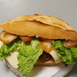 Bocadillo ternera