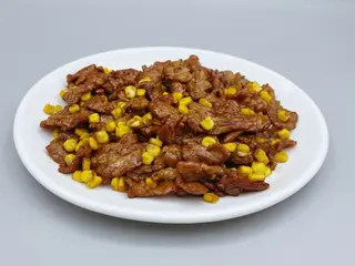 50. Ternera Con Maíz