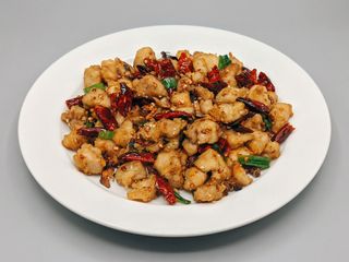 57. Pollo Con Salsa Picante